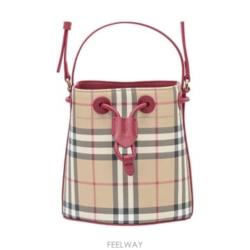 Burberry 26SS Burberry BORSE A MANO 8116284B9724 TP57048329426SS Burberry BORSE A MANO 8116284B9724 TP570483294