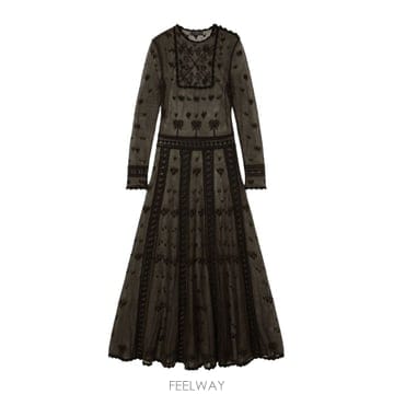 ALANUi 25FW ALANUI ���� �巹�� LWHI059E24KNI0011010 TP57708235925FW ALANUI ���� �巹�� LWHI059E24KNI0011010 TP5770823