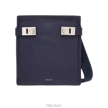 Ferragamo 25FW ����䷹ ��󰡸� ���� messenger �� 241624775174 TP57182821325FW ����䷹ ��󰡸� ���� messenger �� 241624775174 