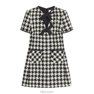 Valentino 25FW Valentino ���� �巹�� BVAEV290K0AN TP57547643025FW Valentino ���� �巹�� BVAEV290K0AN TP575476430