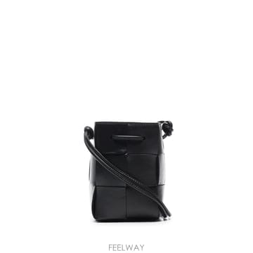 Bottega Veneta 25SS ���װ�����Ÿ cassette ī��Ʈ �̴� ���� �� 680217VCQC48425 TP57718640425SS ���װ�����Ÿ cassette ī��Ʈ �̴� ���� �� 680217V