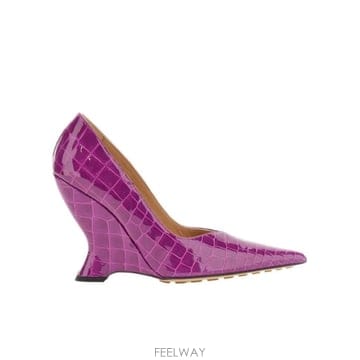 Bottega Veneta ���װ�����Ÿ POINTED DECOLLETE 716210V2DW05017 TP577186392���װ�����Ÿ POINTED DECOLLETE 716210V2DW05017 TP57718