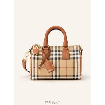 Burberry Burberry ��� �� 100297369015000 TP575689827Burberry ��� �� 100297369015000 TP575689827