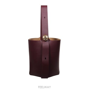 Loewe 25FW Loewe PEBBLE ���� �̵�� AANBBBWX017240 TP57708198625FW Loewe PEBBLE ���� �̵�� AANBBBWX017240 TP5770819