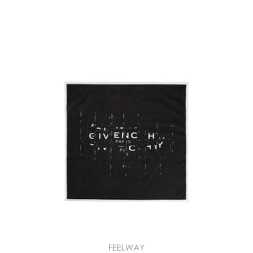 Givenchy 26SS Givenchy ���� ��ī�� 710011490002 TP57536336626SS Givenchy ���� ��ī�� 710011490002 TP575363366