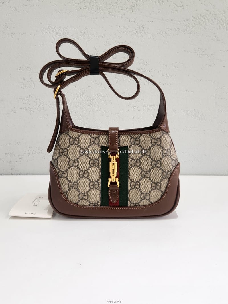 GUCCI ���� ��Ű �̴� ũ�ν��� 637092���� ��Ű �̴� ũ�ν��� 637092