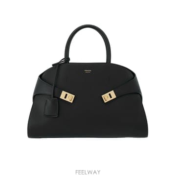 Ferragamo 26SS ����䷹ ��󰡸� ���� �ڵ�� 215921766591 TP57212488526SS ����䷹ ��󰡸� ���� �ڵ�� 215921766591 TP5721