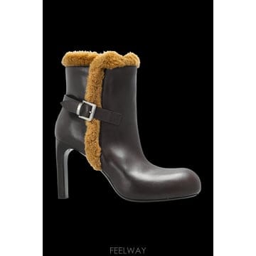 Balenciaga 26SS Balenciaga Fargo Bootie H100 heeled ��Ŭ ���� 854108WBEA32526SS Balenciaga Fargo Bootie H100 heeled ��Ŭ ���� 854