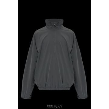 Fear of God 26SS �Ǿ���갫 ESSENTIALS ����Ʈ ���� with stand �� collar 202HO25827126SS �Ǿ���갫 ESSENTIALS ����Ʈ ���� with stand �� c