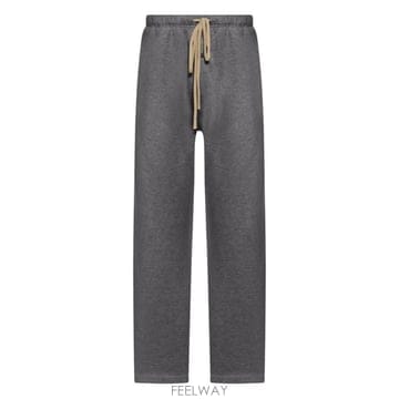 Fear of God 25FW �Ǿ���갫 ESSENTIALS FLARE ����Ʈ ���� 130HO258411FCHARCOAL TP5725FW �Ǿ���갫 ESSENTIALS FLARE ����Ʈ ���� 130HO2584