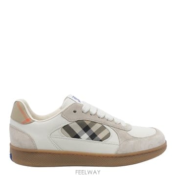 Burberry 26FW Burberry ����Ŀ�� 8127510B5220 TP57705456526FW Burberry ����Ŀ�� 8127510B5220 TP577054565