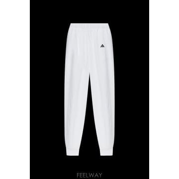 Adidas 26SS Adidas Sweatpants with �ΰ� IK28220WHITE TP57454335926SS Adidas Sweatpants with �ΰ� IK28220WHITE TP574543