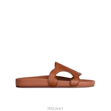 CELINE Celine Triomphe Slide in ī�� ���� 367365348C04LU TP573335998Celine Triomphe Slide in ī�� ���� 367365348C04LU TP57