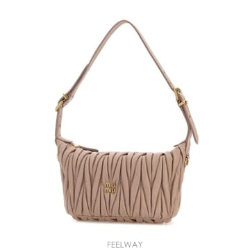 Miu Miu 26SS �̿�̿� ��ũ ���� �ڵ�� 5BP100AN88F0236 TP57718520326SS �̿�̿� ��ũ ���� �ڵ�� 5BP100AN88F0236 TP57718