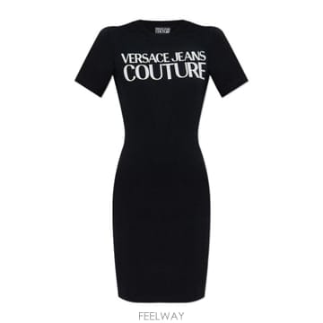 Versace 25FW ������ü ���� �巹�� 79HAOE05CJ02E899 TP57333553925FW ������ü ���� �巹�� 79HAOE05CJ02E899 TP573335539