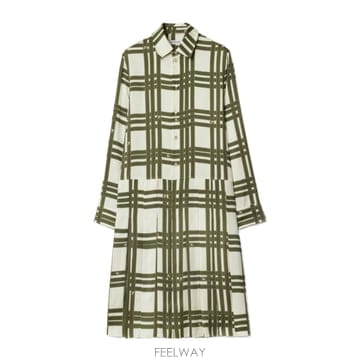Burberry 26SS Burberry ���� �巹�� 81034791 TP57183059326SS Burberry ���� �巹�� 81034791 TP571830593