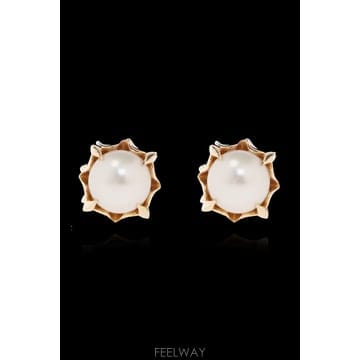 Bottega Veneta 26SS ���װ�����Ÿ Earrings with pearls 775127V721A9800 TP57358787026SS ���װ�����Ÿ Earrings with pearls 775127V721A9800
