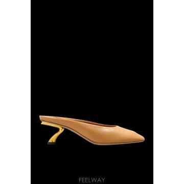 Ferragamo ����䷹ ��󰡸� Heeled ��  Safi  01L811SAFI55793518SOFTCAMEL TP5747����䷹ ��󰡸� Heeled ��  Safi  01L811SAFI55793518S