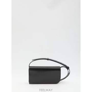 Jacquemus 26SS ��ũ���� �� CURVE BAM00433AC18A01990 TP57144382026SS ��ũ���� �� CURVE BAM00433AC18A01990 TP571443820
