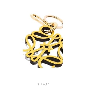 Loewe 26SS Loewe ���� Ű ü�� C821232X068068 TP57358717626SS Loewe ���� Ű ü�� C821232X068068 TP573587176