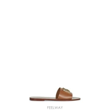 Dolce&Gabbana ��ü�ذ��ٳ� ���� slides with a �ΰ� shaped applique CQ0619AW5768Z093��ü�ذ��ٳ� ���� slides with a �ΰ� shaped applique C