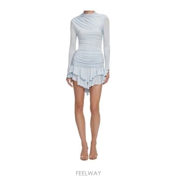 Self Portrait 26SS Self portrait ���� �巹�� SS26167SBL TP57367570026SS Self portrait ���� �巹�� SS26167SBL TP573675700