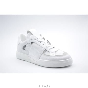 Valentino 25FW Valentino ȭ��Ʈ silver Sneaker XY0S0C58SWF10K TP57211726025FW Valentino ȭ��Ʈ silver Sneaker XY0S0C58SWF10K TP