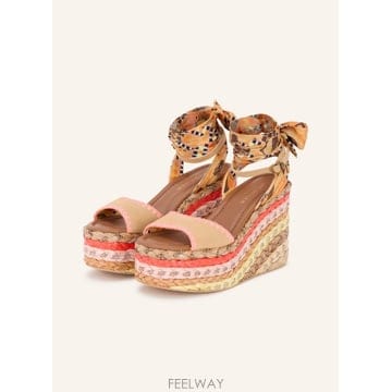 | Other Brand | KURT GEIGER ��ī�� Platform Wedges with Rhinestones 10030241341KURT GEIGER ��ī�� Platform Wedges with Rhinestones 10
