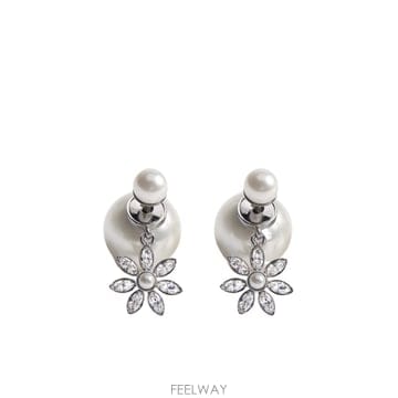 DIOR 26FW ũ����î  ���� earrings E4886WOMCYD001 TP57672660126FW ũ����î  ���� earrings E4886WOMCYD001 TP57672660