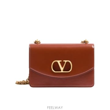 Valentino 26SS Valentino ���� messenger �� WB0R16GCBWUC TP57707480826SS Valentino ���� messenger �� WB0R16GCBWUC TP577074