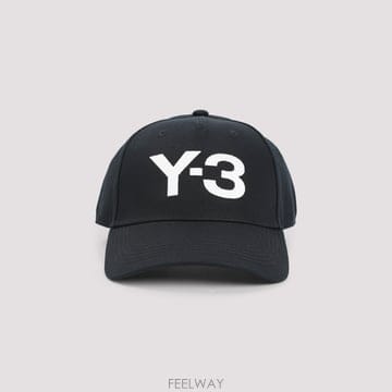 Yohji Yamamoto 26SS Y 3 Ŭ���� �ΰ� cap JP1142BLACK TP57635681326SS Y 3 Ŭ���� �ΰ� cap JP1142BLACK TP576356813