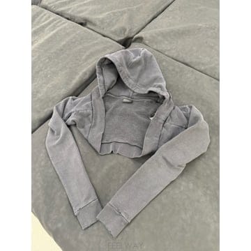 Balenciaga 26SS Balenciaga ��Ʈ �ĵ�Ƽ 858128TTVN31041 TP57064185426SS Balenciaga ��Ʈ �ĵ�Ƽ 858128TTVN31041 TP57064185