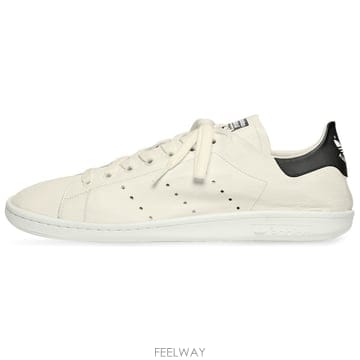 Balenciaga 23FW Balenciaga ���� ����Ŀ�� 721836WBDV39001 TP57683910123FW Balenciaga ���� ����Ŀ�� 721836WBDV39001 TP576839
