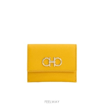 Ferragamo 26SS ����䷹ ��󰡸� ���� �з� 220861793391 TP57683603726SS ����䷹ ��󰡸� ���� �з� 220861793391 TP576836