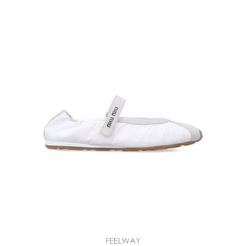Miu Miu 26FW �̿�̿� �̿�̿� Plume ballerina ����Ŀ�� 5F370ED7CF0009 TP574823426FW �̿�̿� �̿�̿� Plume ballerina ����Ŀ�� 5F370E