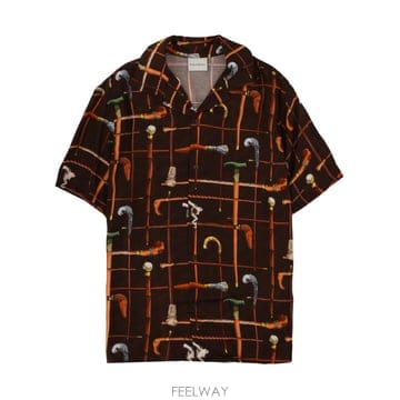 Drole de Monsieur 26SS ��ѵ幫�� CAMICIA CON STAMPA SH230VI033BROWN TP57604513926SS ��ѵ幫�� CAMICIA CON STAMPA SH230VI033BROWN TP5