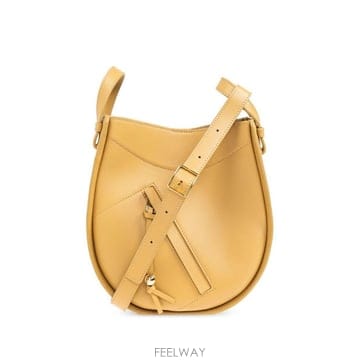 Loewe 25SS Loewe HAMMOCK SLICE �� IN SHINY ī�� ��Ų A538HHSX016715 TP525SS Loewe HAMMOCK SLICE �� IN SHINY ī�� ��Ų A538HHS