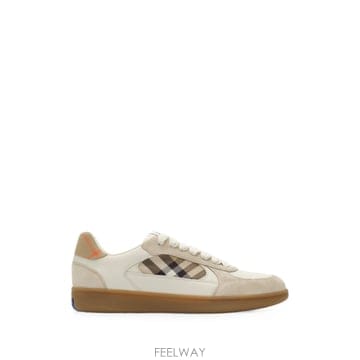 Burberry 26FW Burberry ���� ����Ŀ�� 8127744B5220 TP57707744926FW Burberry ���� ����Ŀ�� 8127744B5220 TP577077449
