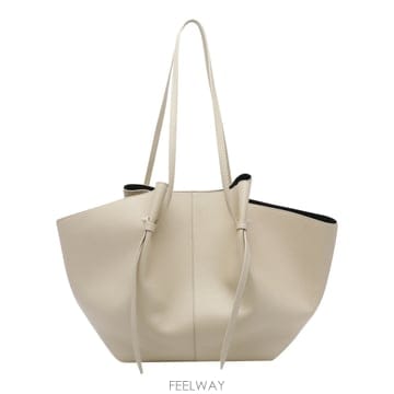 | Other Brand | 26FW YUZEFI ���� ��� �� XLMOCHIPEBBLEGRAINLEATHERL066 TP5766415026FW YUZEFI ���� ��� �� XLMOCHIPEBBLEGRAINLEATHERL066