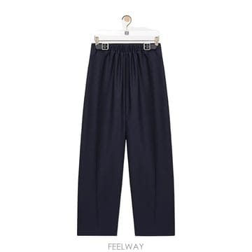 Loewe 25FW Loewe Belted ���� in �� S540Y04XM75110 TP57212826925FW Loewe Belted ���� in �� S540Y04XM75110 TP57212826