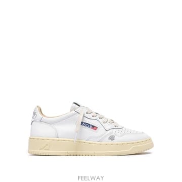 AUTRY 26SS Autry Medalist �ο� sneaker AULWHP02 TP57213172626SS Autry Medalist �ο� sneaker AULWHP02 TP572131726