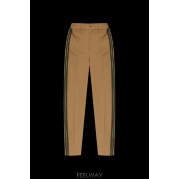 Moncler 26FW Moncler Trousers with side stripes L20912A00017599LT20926FW Moncler Trousers with side stripes L20912A0001759