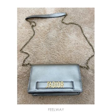DIOR 21FW ũ����î  ���� messenger �� S7005CFMM04JU04JPALEGOLD TP572120021FW ũ����î  ���� messenger �� S7005CFMM04JU04JPALEG