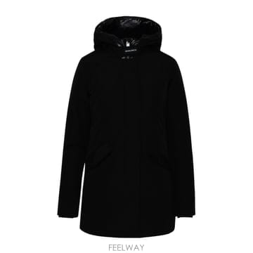 Woolrich 21FW �︮ġ �︮ġ Arctic ��ī Clothing CFWWOU0580FRUT0001BLKBLACK T21FW �︮ġ �︮ġ Arctic ��ī Clothing CFWWOU0580FRUT