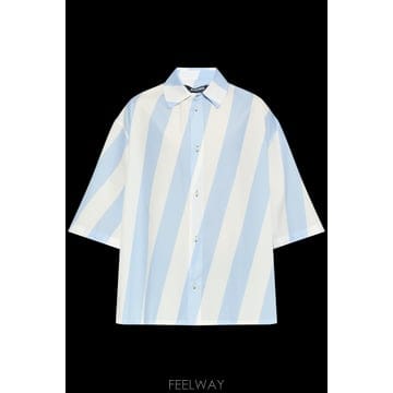 Jacquemus ��ũ���� Triangle ���� SHM00591AW006913FT TP574420239��ũ���� Triangle ���� SHM00591AW006913FT TP574420239