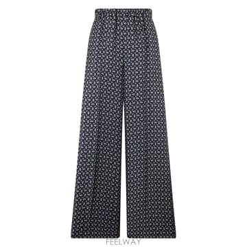 Max Mara 26SS �������� ���� casual ���� MXMVISCHIO2611131131600001 TP5756531126SS �������� ���� casual ���� MXMVISCHIO2611131131600
