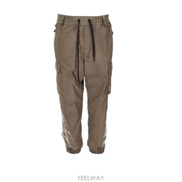 Moncler 25FW ��Ŭ���� GABARDINE CARGO TROUSERS K20972A000015988K823 TP5725FW ��Ŭ���� GABARDINE CARGO TROUSERS K20972A00001598