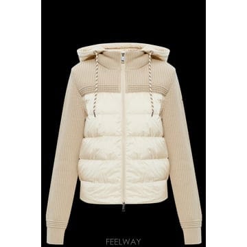 Moncler 26SS Moncler ����� with quilted front L10939B00035M7774203 TP526SS Moncler ����� with quilted front L10939B00035M77