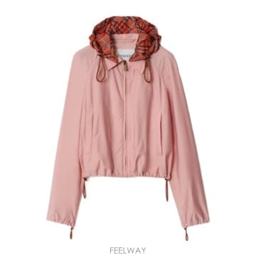 Burberry 26SS Burberry ���� ��Ʈ 81182531 TP57184605626SS Burberry ���� ��Ʈ 81182531 TP571846056