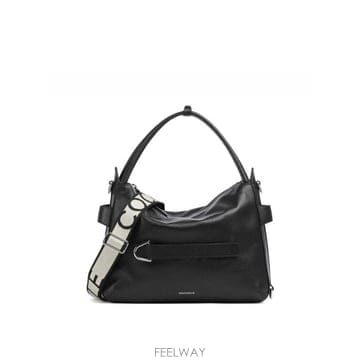 | Other Brand | 26SS COCCINELLE ���� �� With �ΰ� E1U6C180101001 TP57922316226SS COCCINELLE ���� �� With �ΰ� E1U6C180101001 TP579